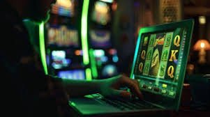Wild Bandito game interface on malukutoto login mobile platform showing reel layout and bet controls